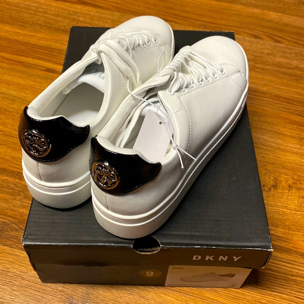 Ladies DKNY white and black sneakers 9W